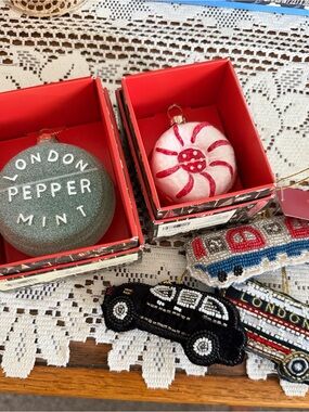 London Themed Ornaments